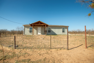 1300 Paint Creek Rd Robert Lee, TX 76945 (17)