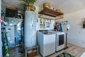 155055 Hwy 208 (37)