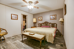 4124 E Hwy 158 (44)