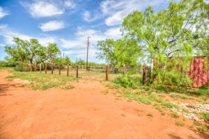 4124 E Hwy 158 (60)