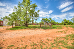 4124 E Hwy 158 (62)