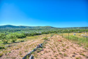 155055 Hwy 208 (70)