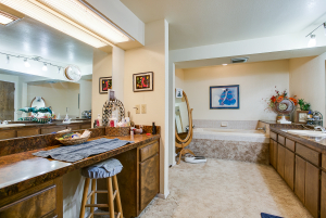 5490 State Hwy 208 (25)