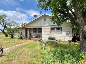 1818 County Road 267 (47)
