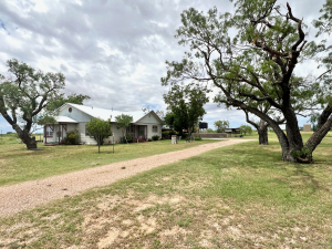 1818 County Road 267 (68)