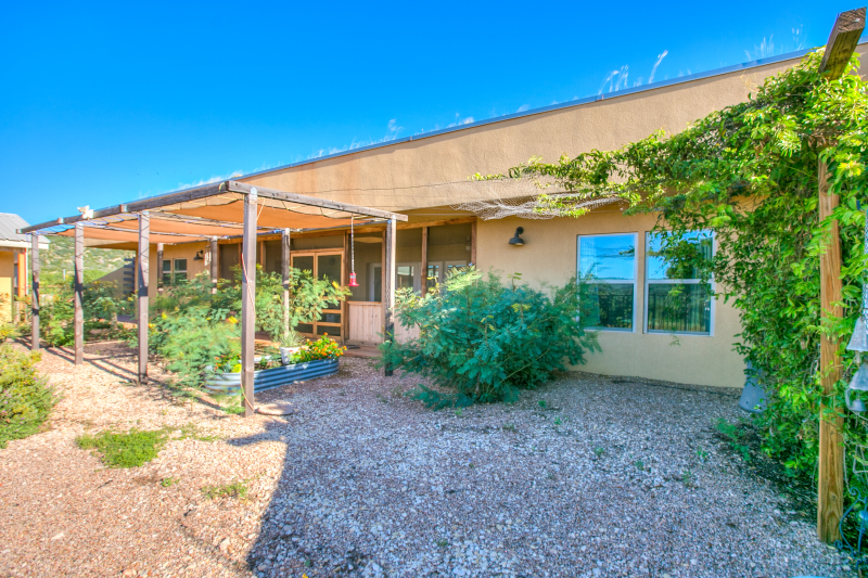155055 Hwy 208